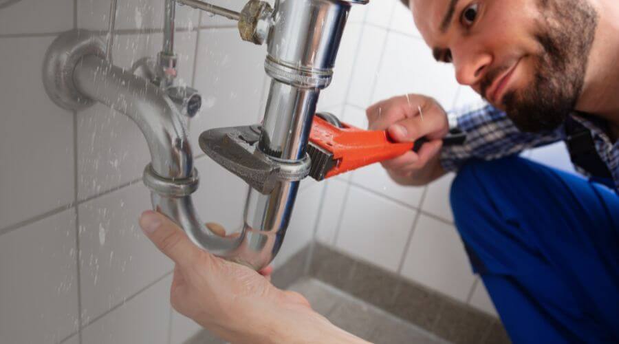 Local water heater installation in Larsen Bay, AK